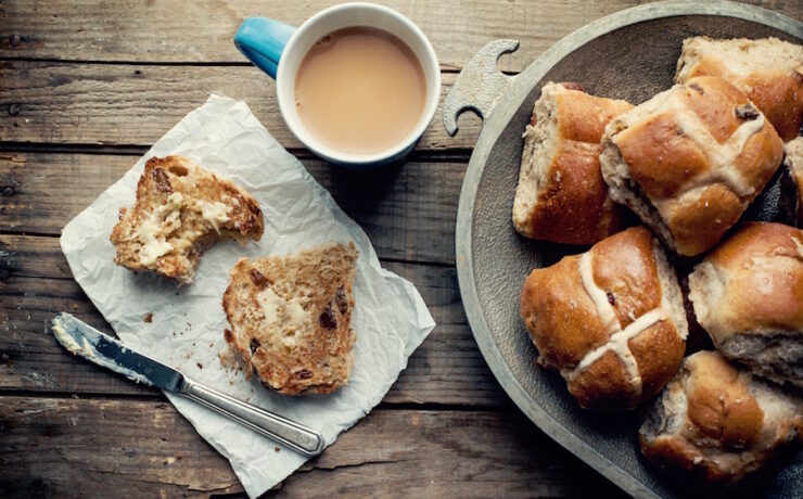 Handmade hot cross buns | Jag Kitchens