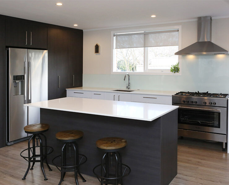 Clarke family kitchen by Jag Kitchens