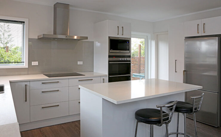 New Life for Outdated Kitchen | Jag Kitchens