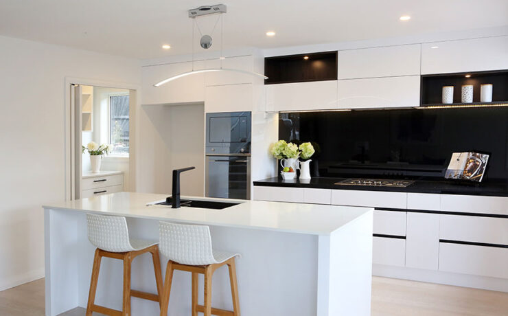 Striking Kitchen Makeover Gives Fresh Start | Jag Kitchens