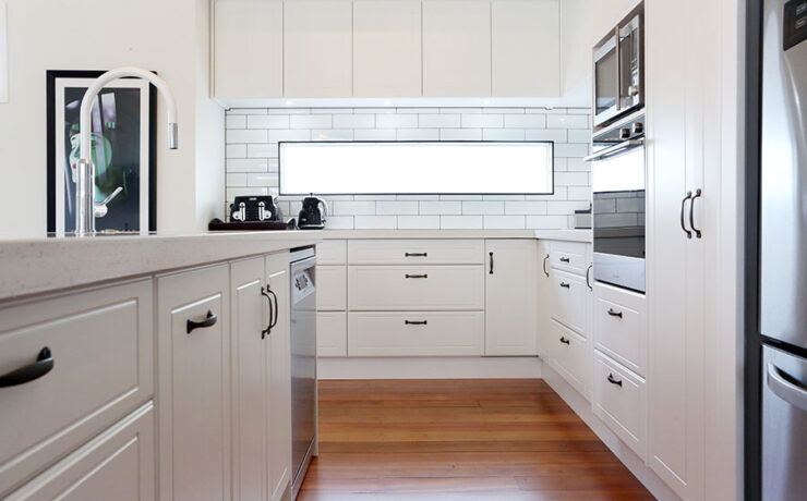 Beautiful white kitchen design | Jag Kitchens